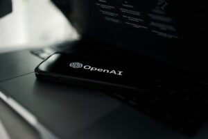OpenAIで始めるAI業務自動化と導入成功のポイント