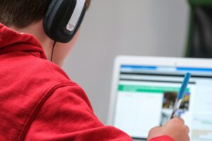 生成AIと学習の動向と活用事例をわかりやすく解説