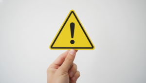 注意点を見落とすな!生成AI導入の落とし穴とは