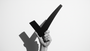 チェック必須！生成AI利用時の注意点はどうなる？